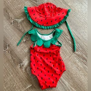 Hanna Anderson Strawberry bathing suit and sunhat 6-12 months